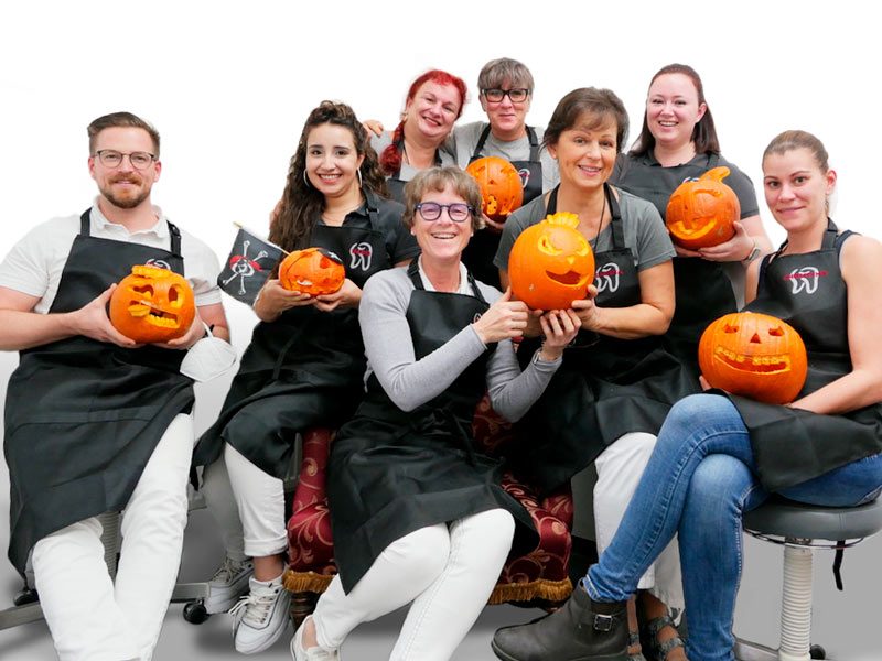 Dr. Minihold Team Halloween 2022